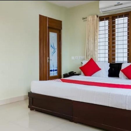 Mp Residancy Hotel Perintalmanna Exterior photo